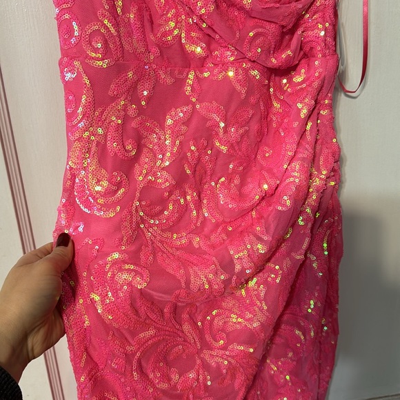 beautiful sequined Dress - Picture 9 of 9